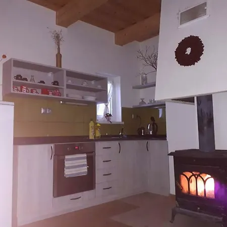 Linda Holiday home Huty